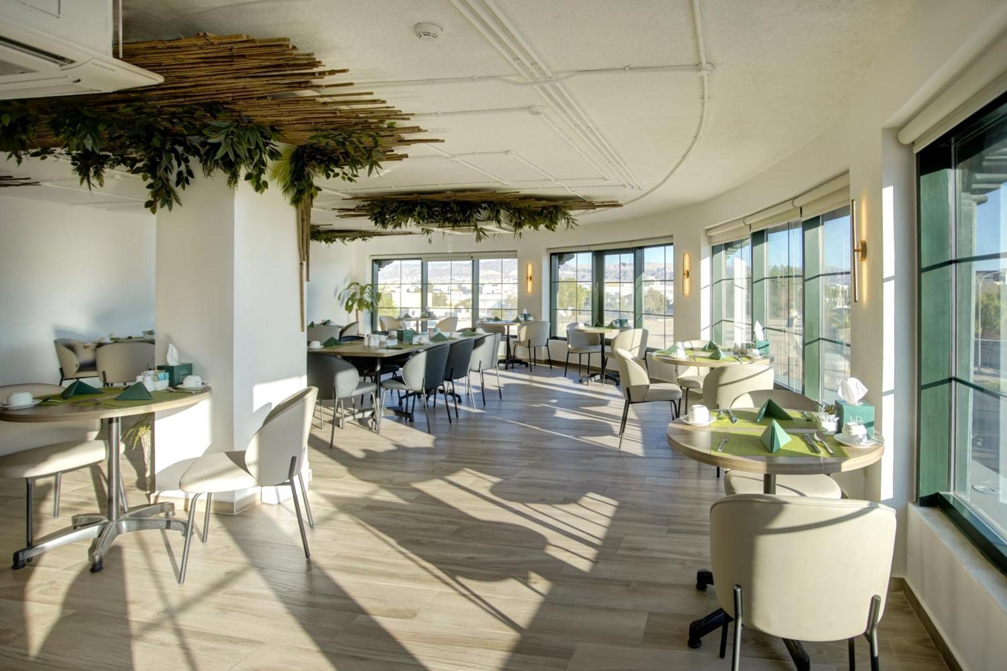 Bratus Hotel Akabe Dış mekan fotoğraf